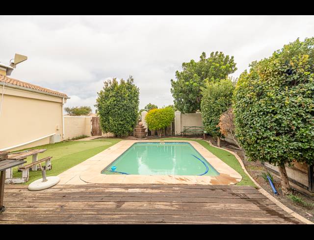 3 BEDROOM FREESTANDING SOLD IN SUNNINGDALE